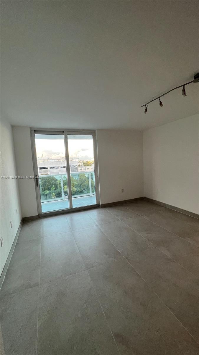 MIRADOR 1035 CONDO - Residential Lease