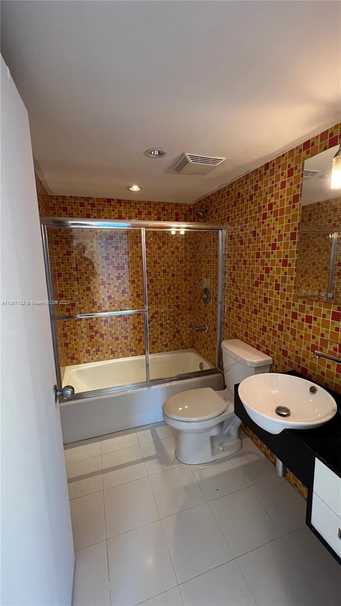 MIRADOR 1035 CONDO - Residential Lease