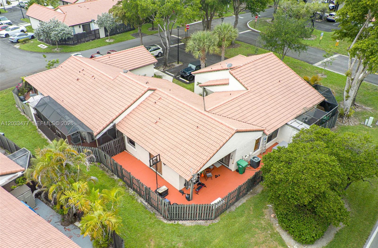 LAKES OF MEADOW VILG HOMES - Residential