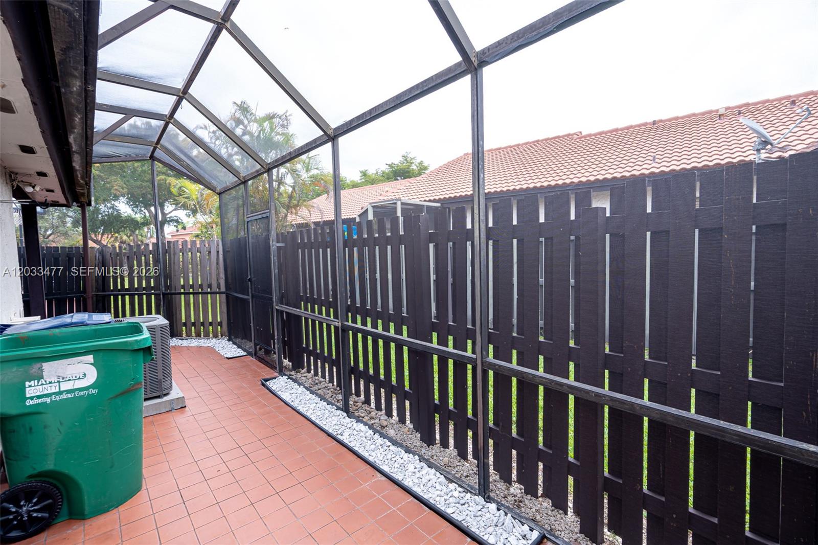 LAKES OF MEADOW VILG HOMES - Residential