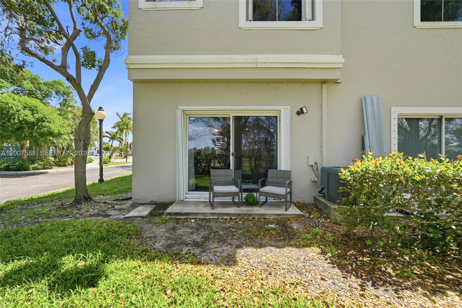LAS TERRAZAS AT VIZCAYA C - Residential
