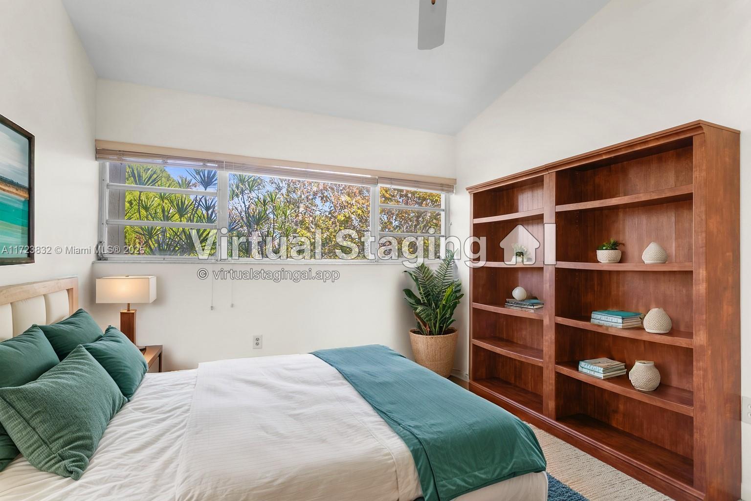 CATALONIA LAKE VILLAS - Residential