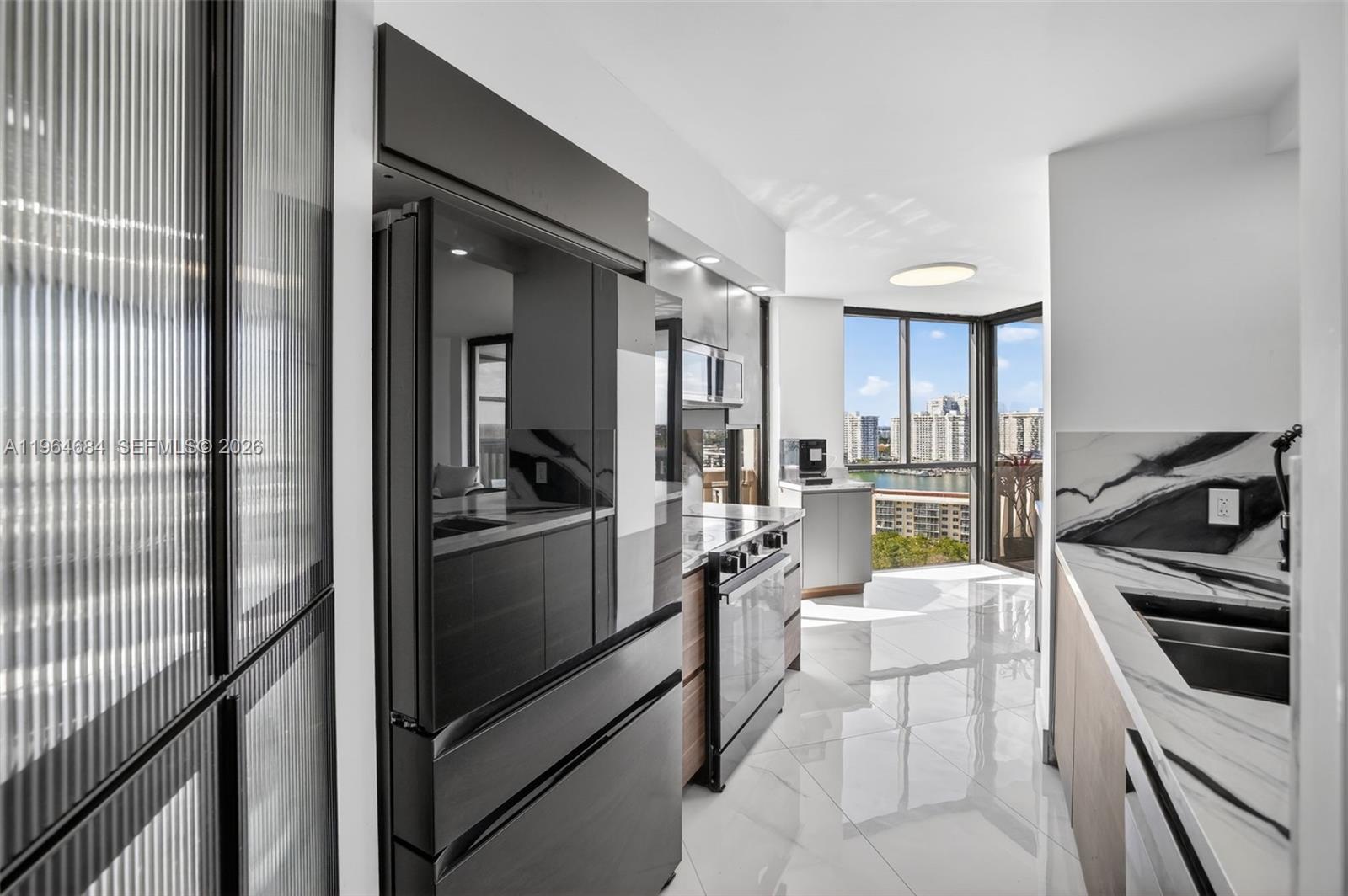 1000 ISL BLVD WILLIAMS IS - Residential