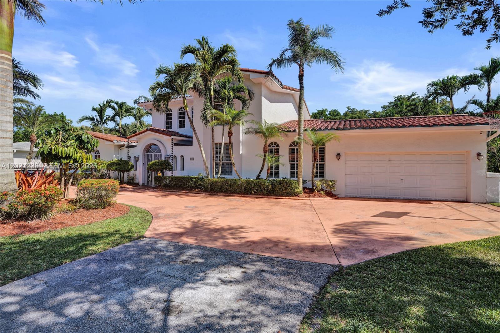 CORAL GABLES COUNTRY CLUB - Residential Lease