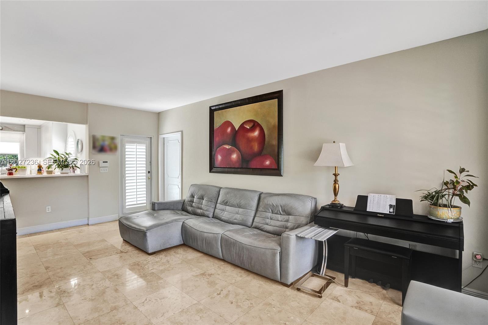 CORAL GABLES COUNTRY CLUB - Residential Lease