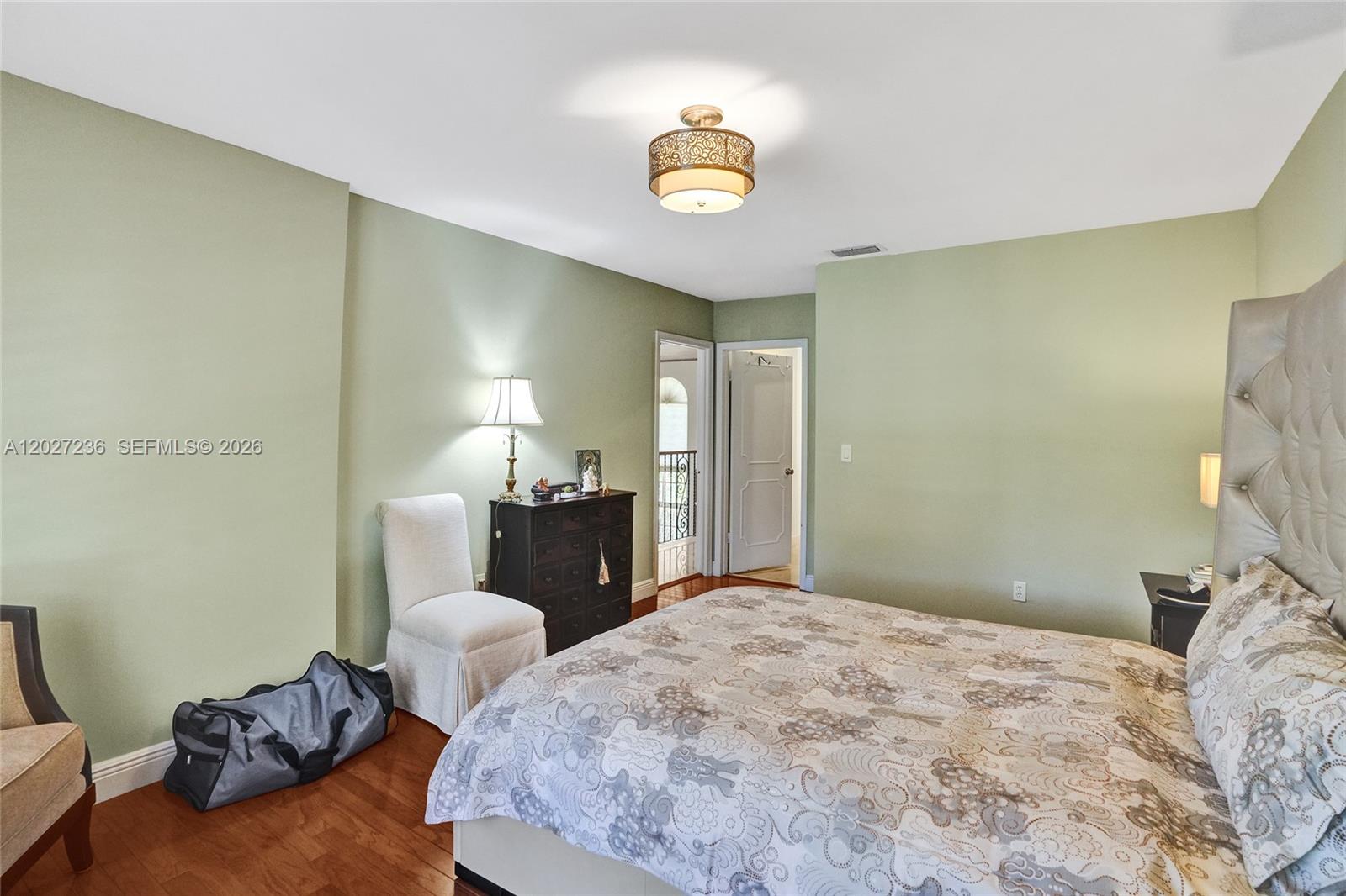CORAL GABLES COUNTRY CLUB - Residential Lease