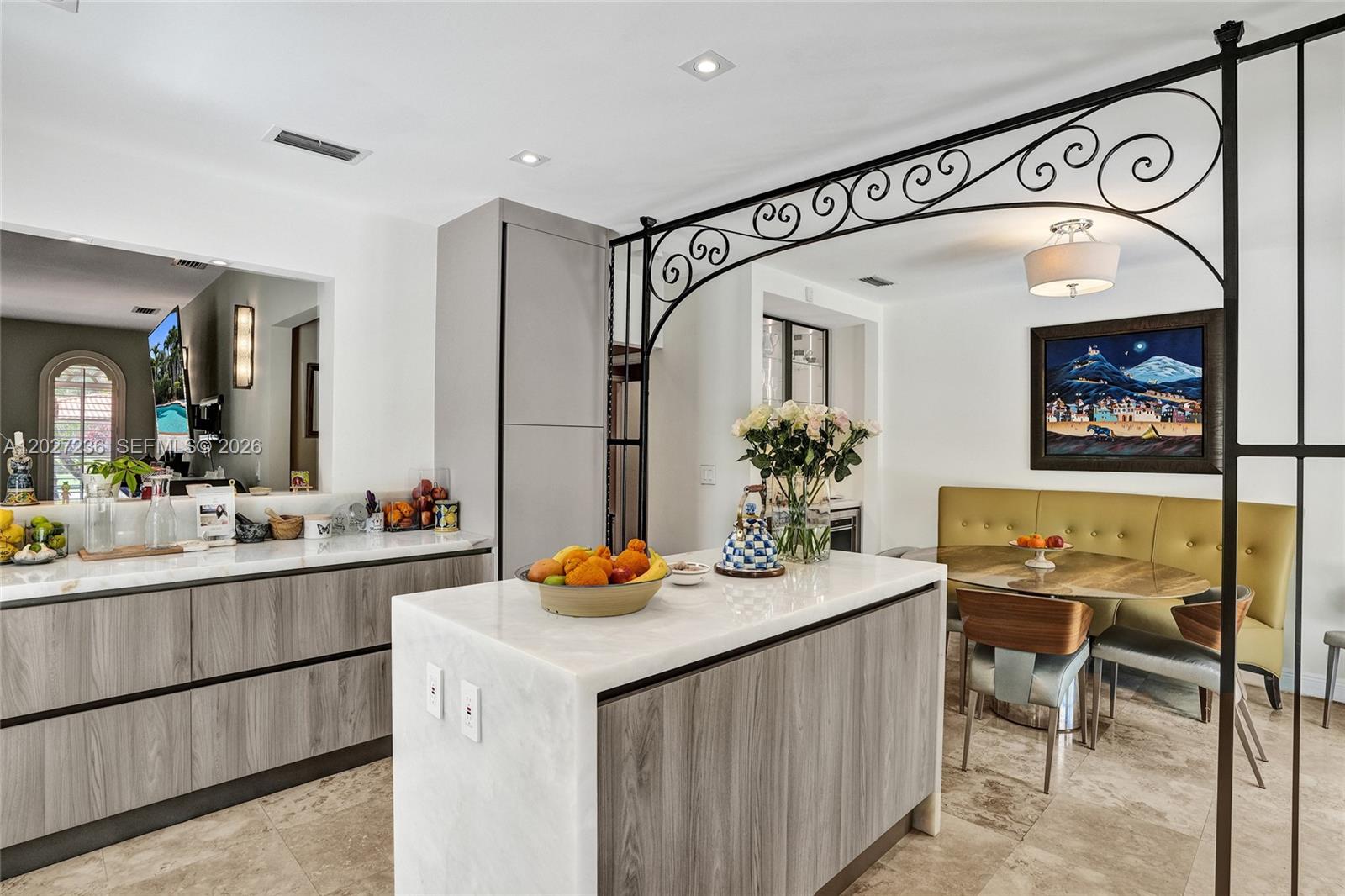 CORAL GABLES COUNTRY CLUB - Residential Lease