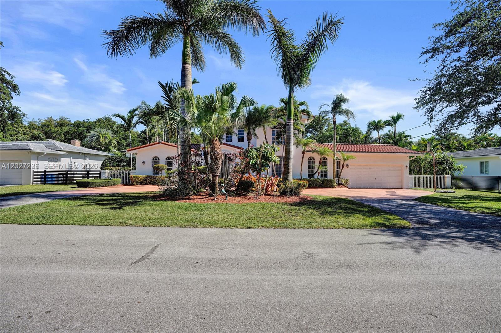 CORAL GABLES COUNTRY CLUB - Residential Lease