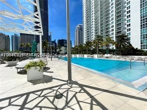 THE PLAZA 901 BRICKELL CO - Residential Lease