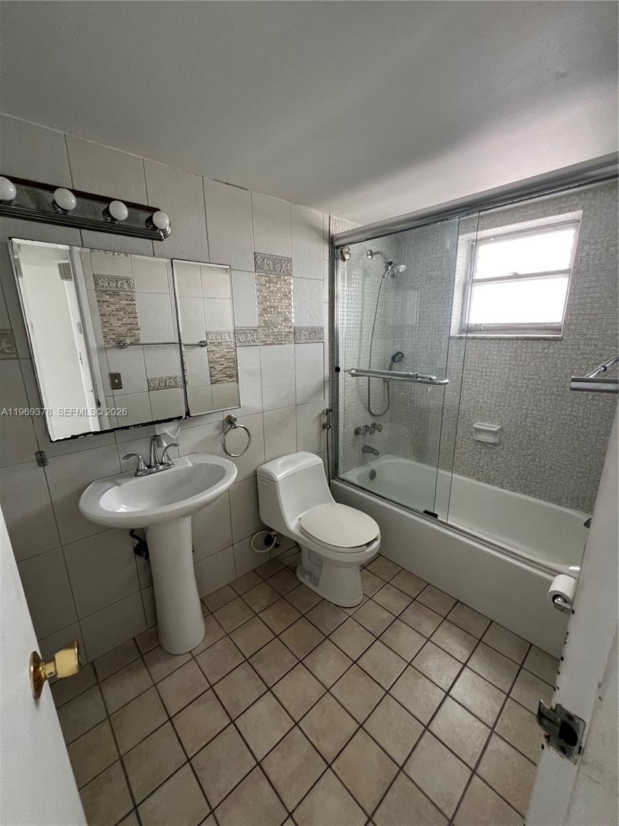 41ST STREET BUSINESS SUB - Residential