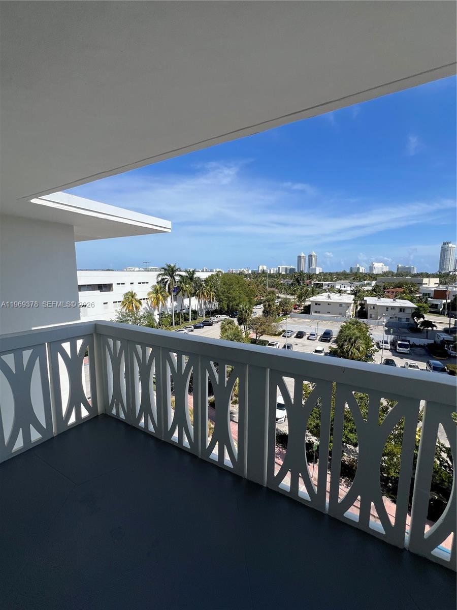 41ST STREET BUSINESS SUB - Residential