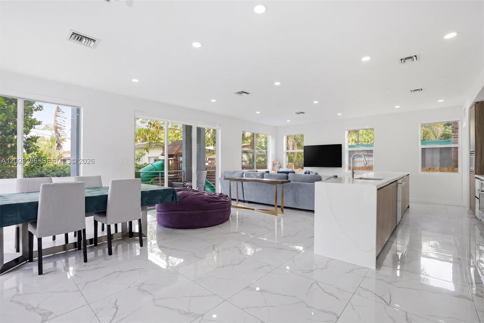 ALLENWOOD - Residential