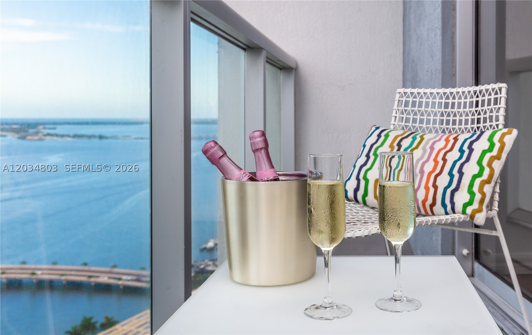 ICON BRICKELL CONDO NO 3 - Residential