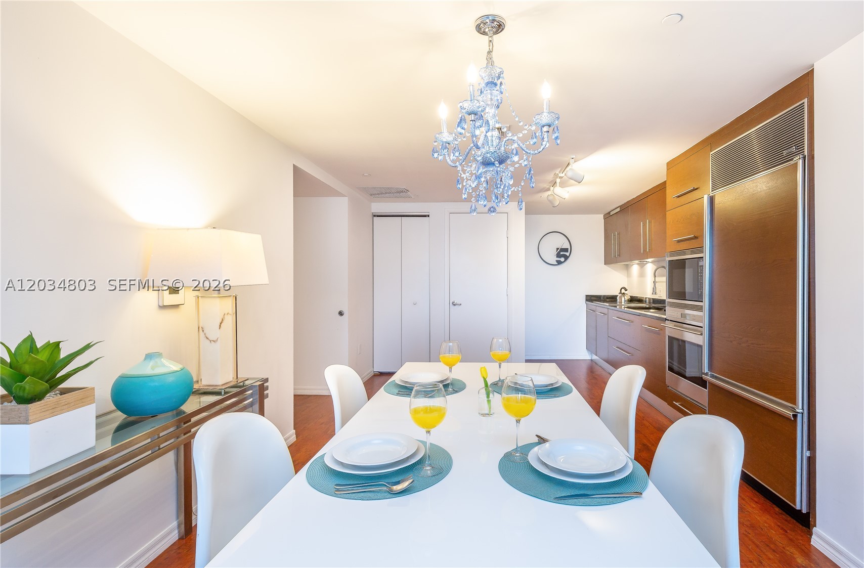 ICON BRICKELL CONDO NO 3 - Residential