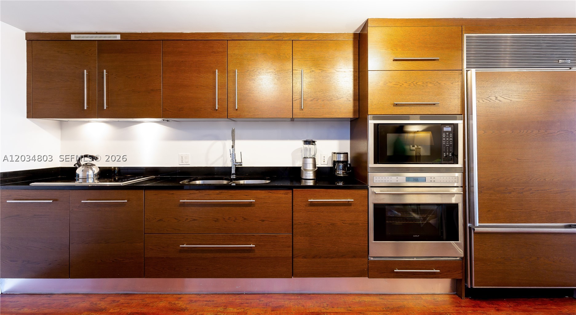 ICON BRICKELL CONDO NO 3 - Residential