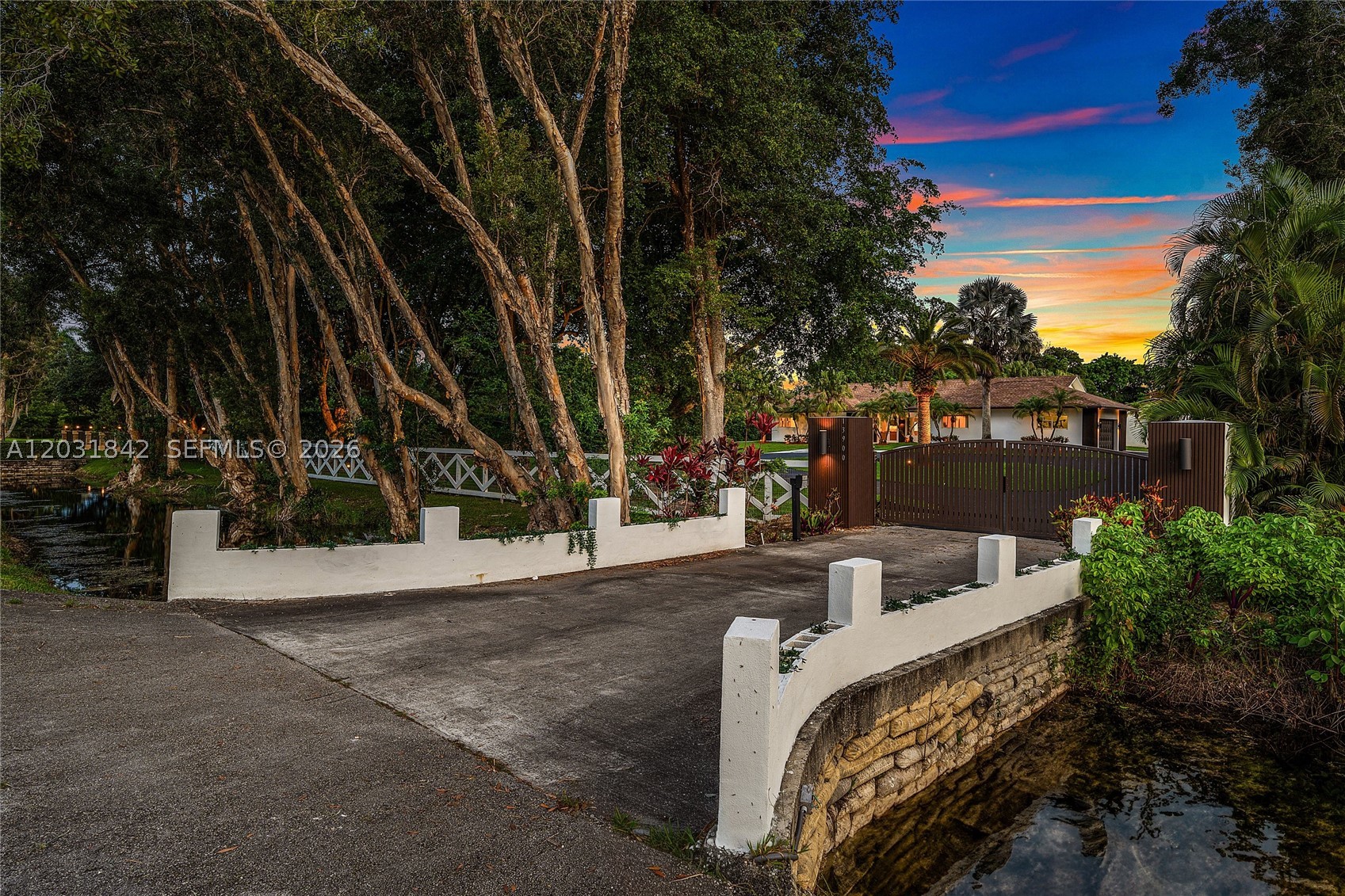 EVERGLADES SUGAR & LAND - Residential