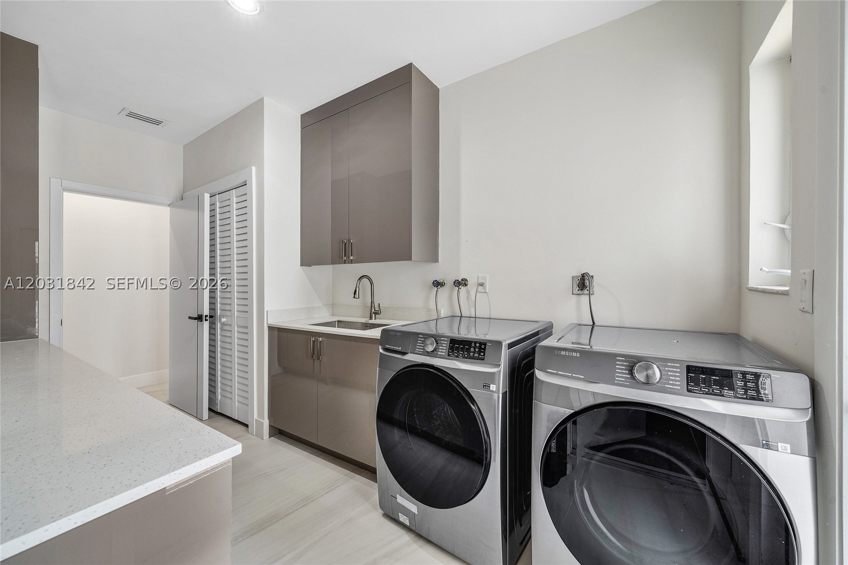 EVERGLADES SUGAR & LAND - Residential