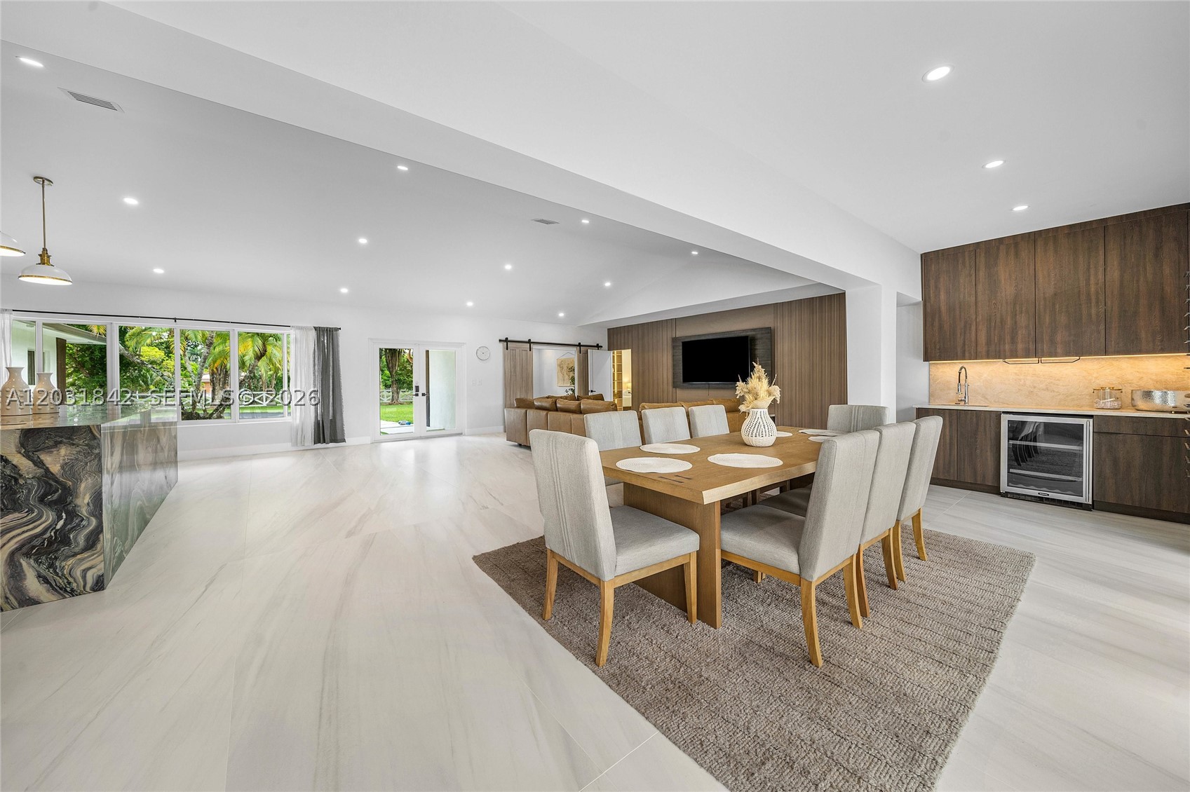 EVERGLADES SUGAR & LAND - Residential