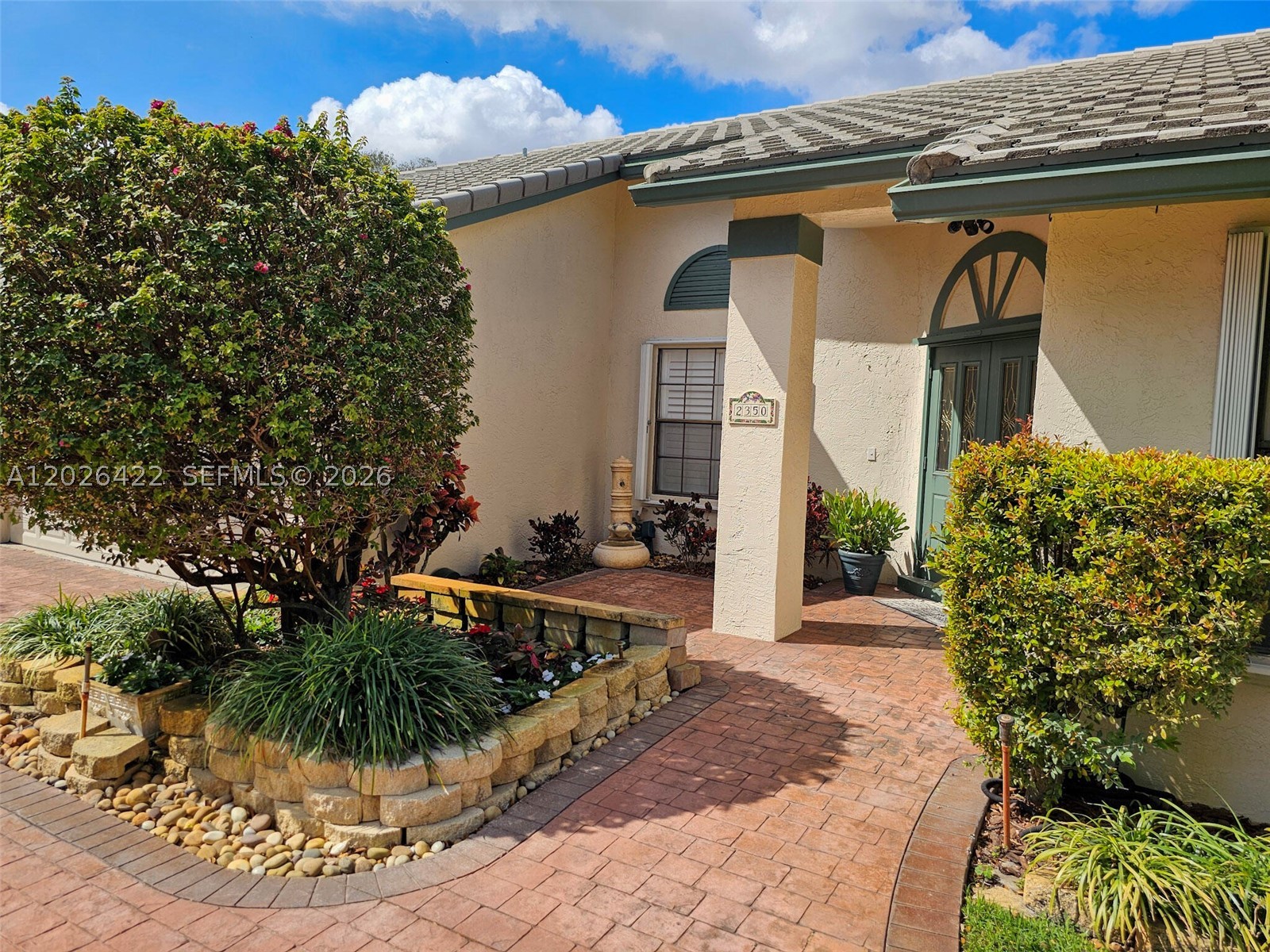ROYAL PALM VILLAGE - Residential