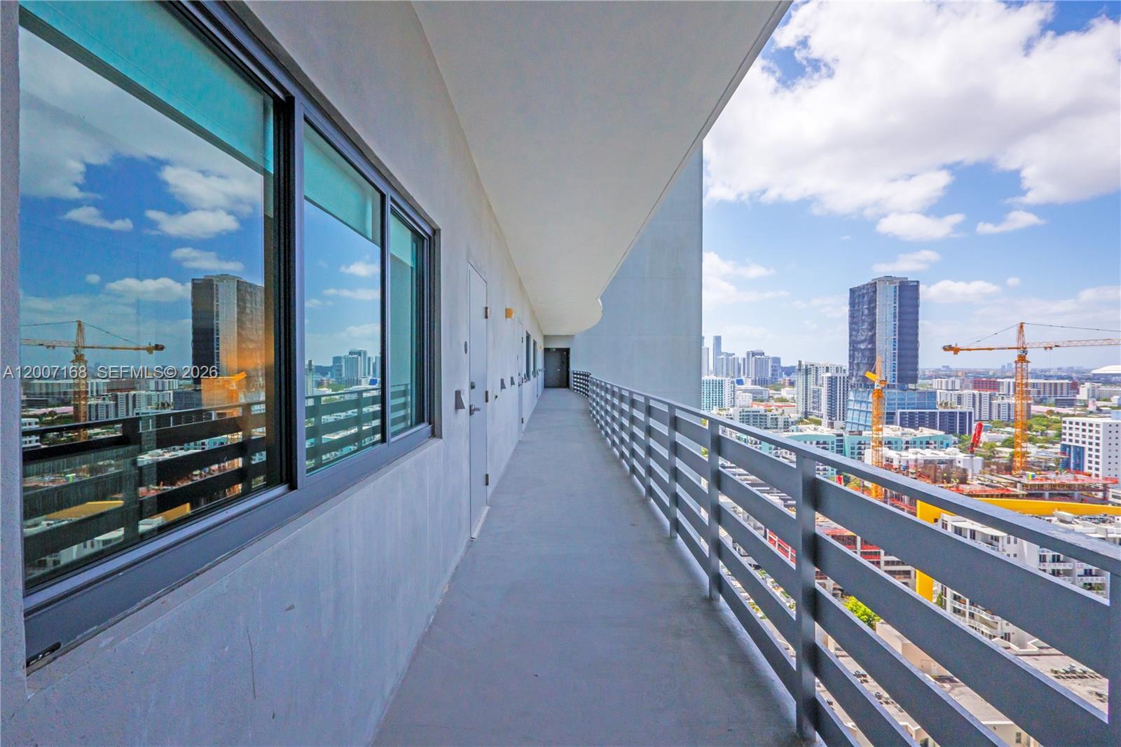 GRAN PARAISO CONDO - Residential