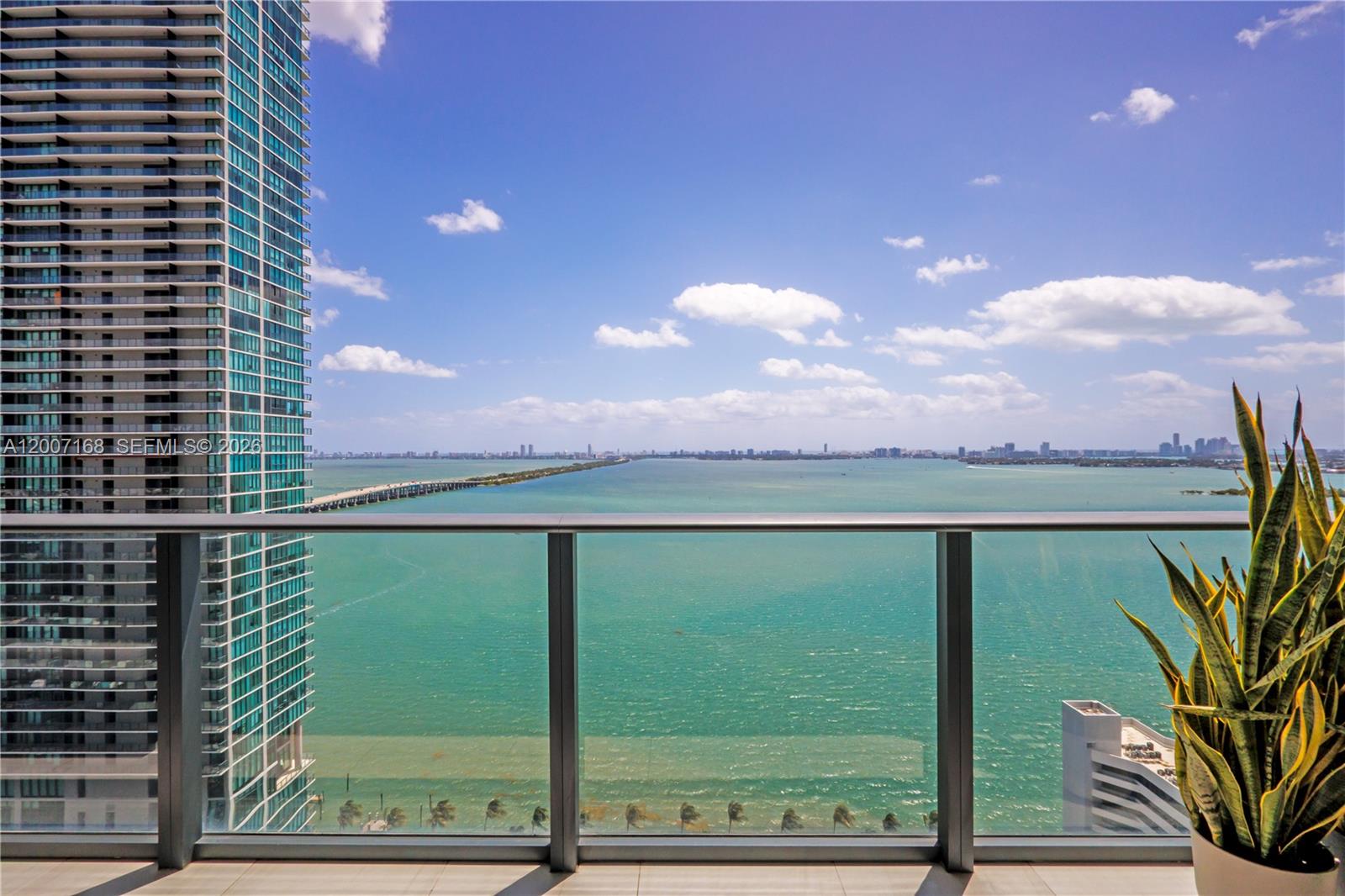 GRAN PARAISO CONDO - Residential