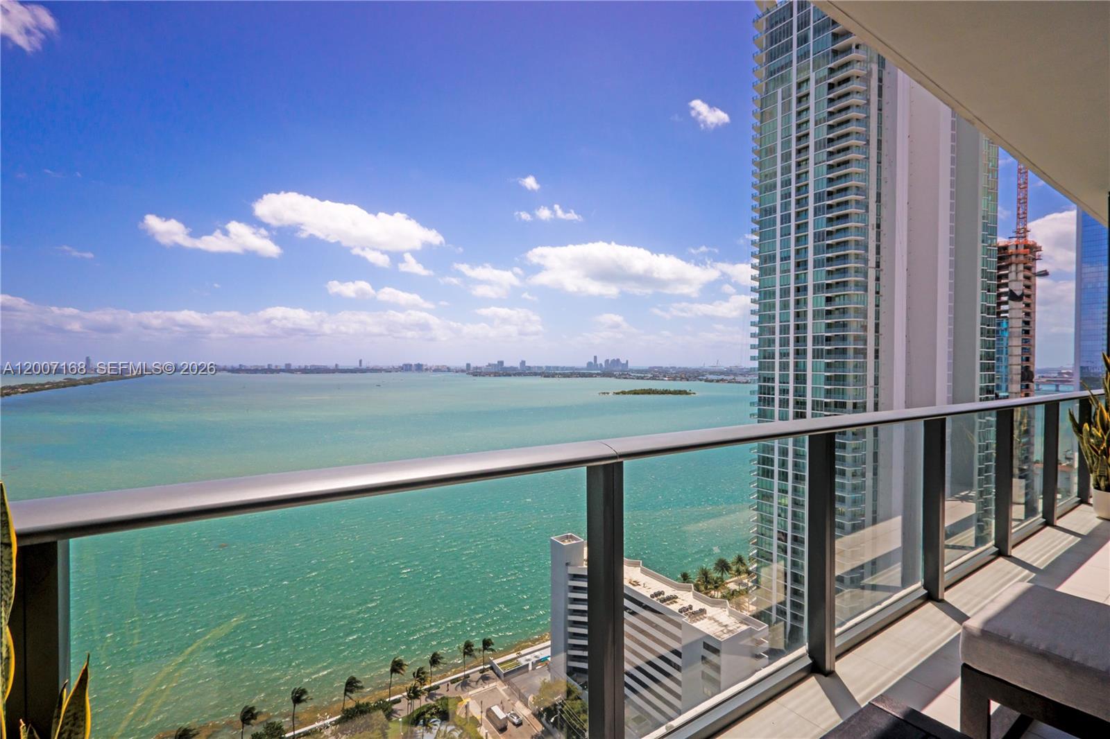 GRAN PARAISO CONDO - Residential