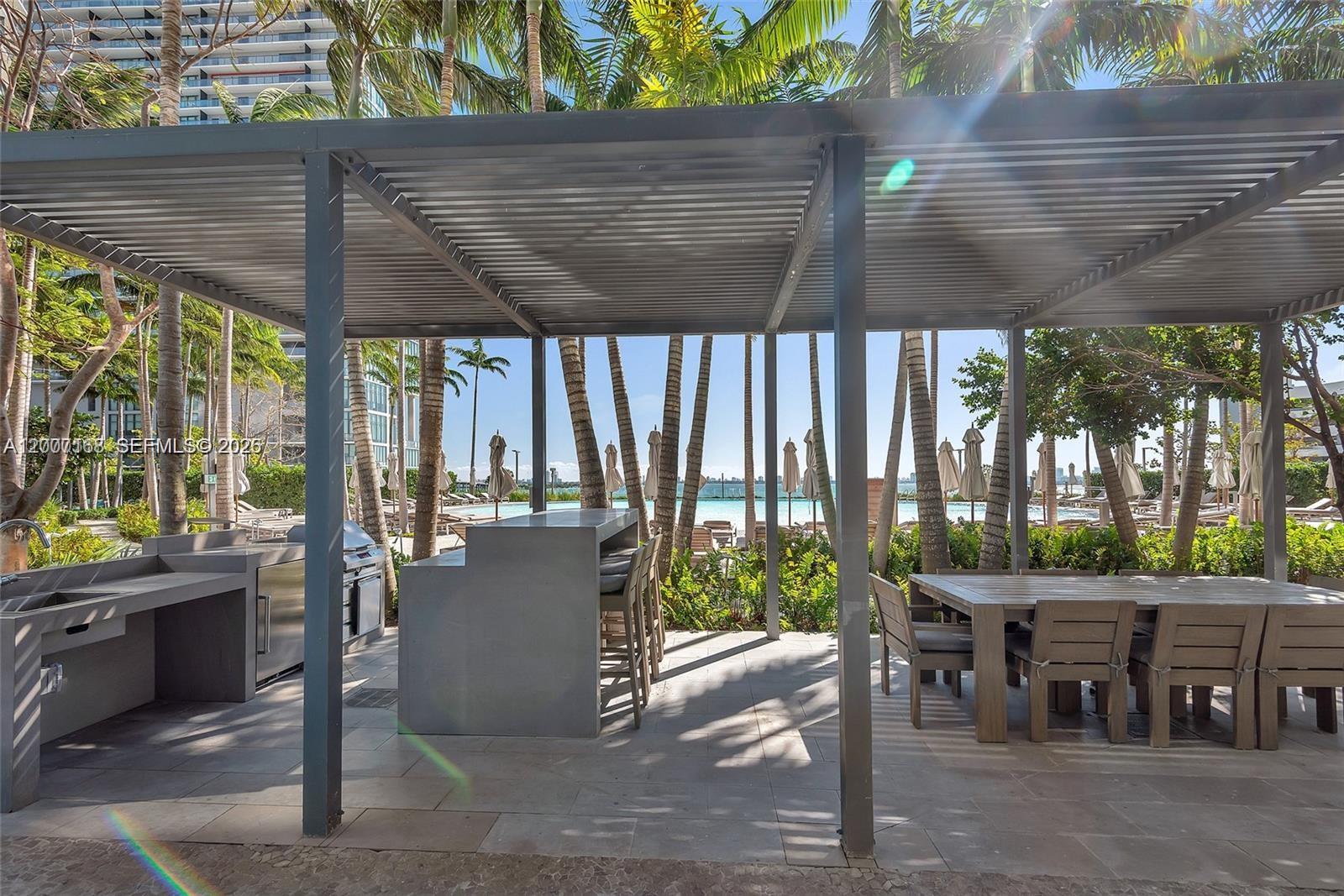 GRAN PARAISO CONDO - Residential