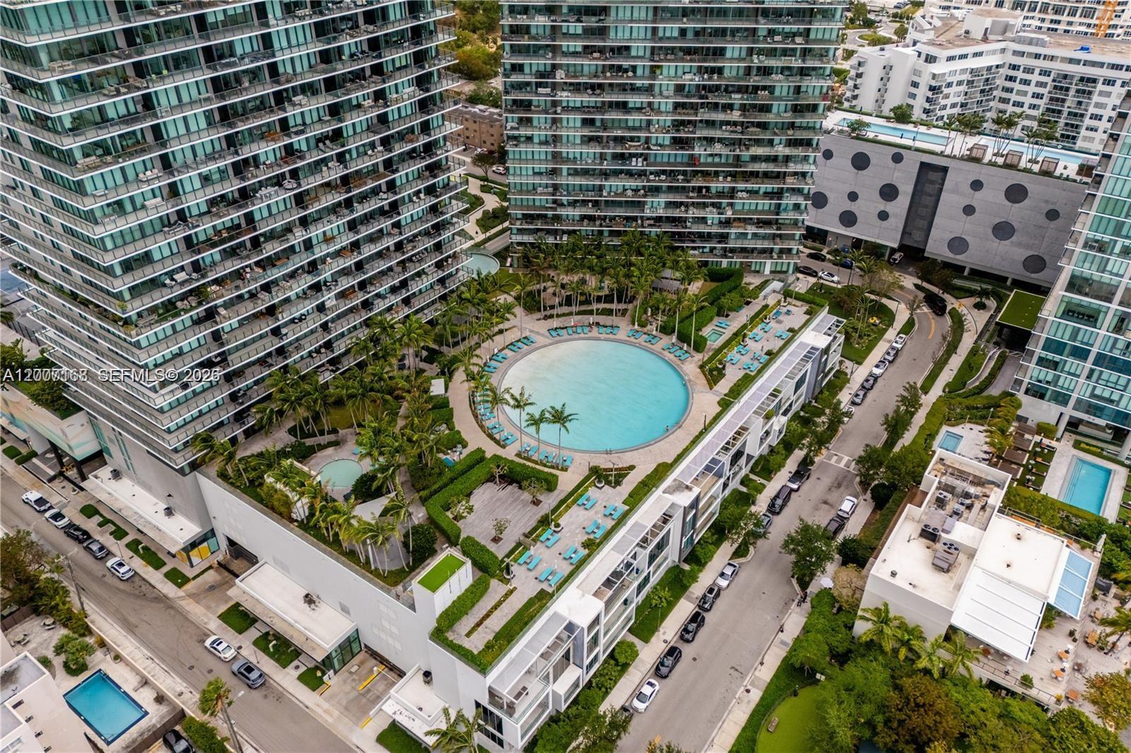 GRAN PARAISO CONDO - Residential