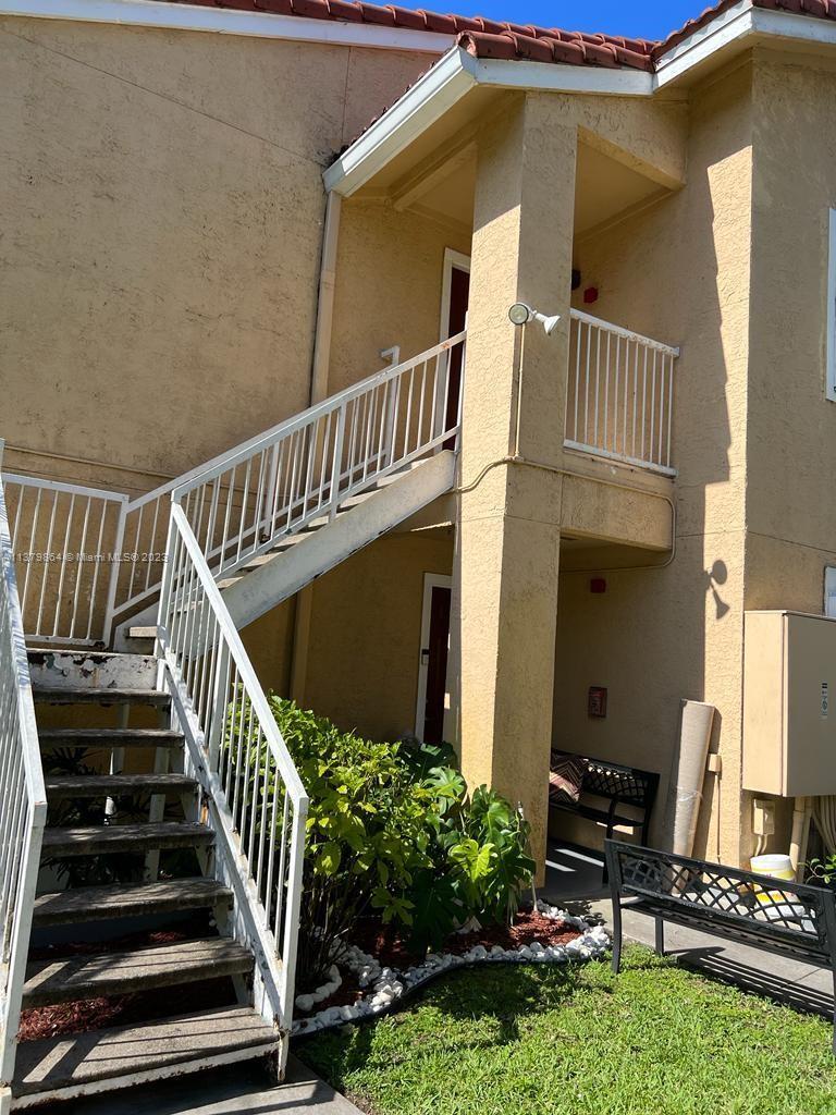 BISCAYNE BEACH CLUB CONDO - Residential Lease