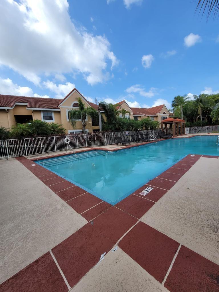 BISCAYNE BEACH CLUB CONDO - Residential Lease