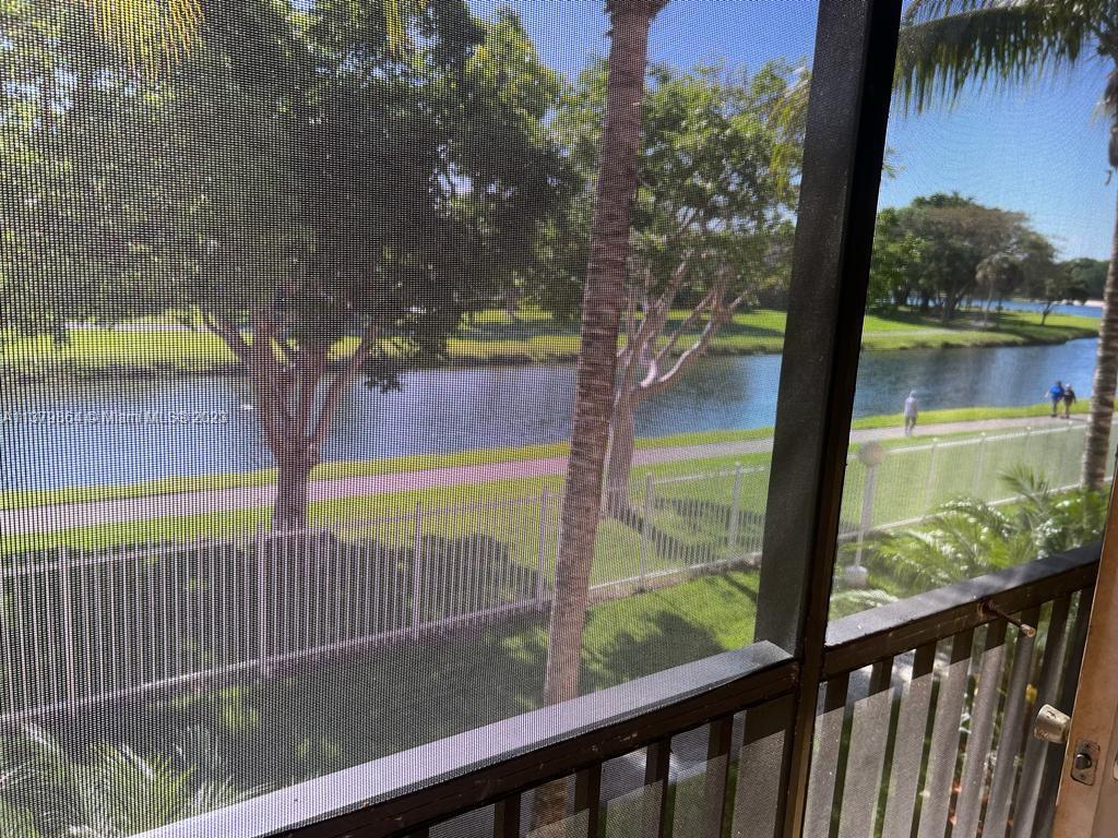 BISCAYNE BEACH CLUB CONDO - Residential Lease