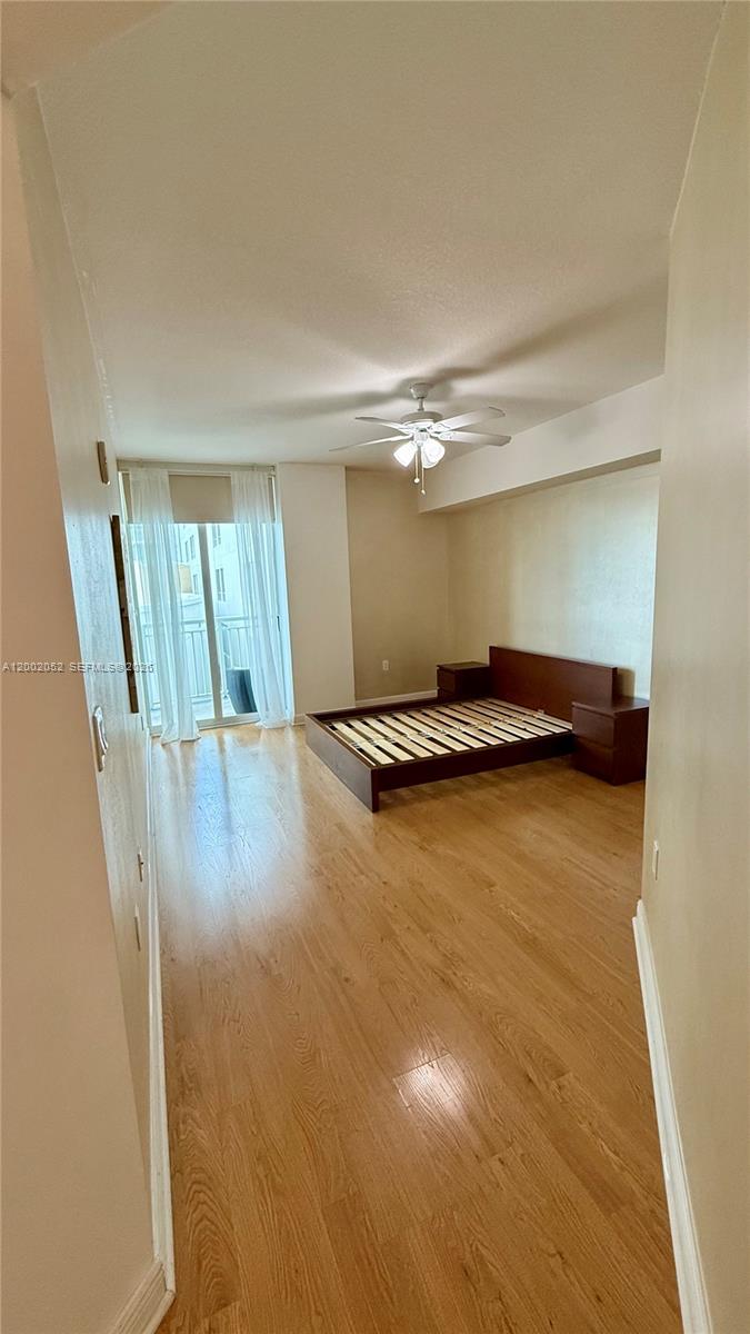 DUO CONDOMINIUM WEST - Residential