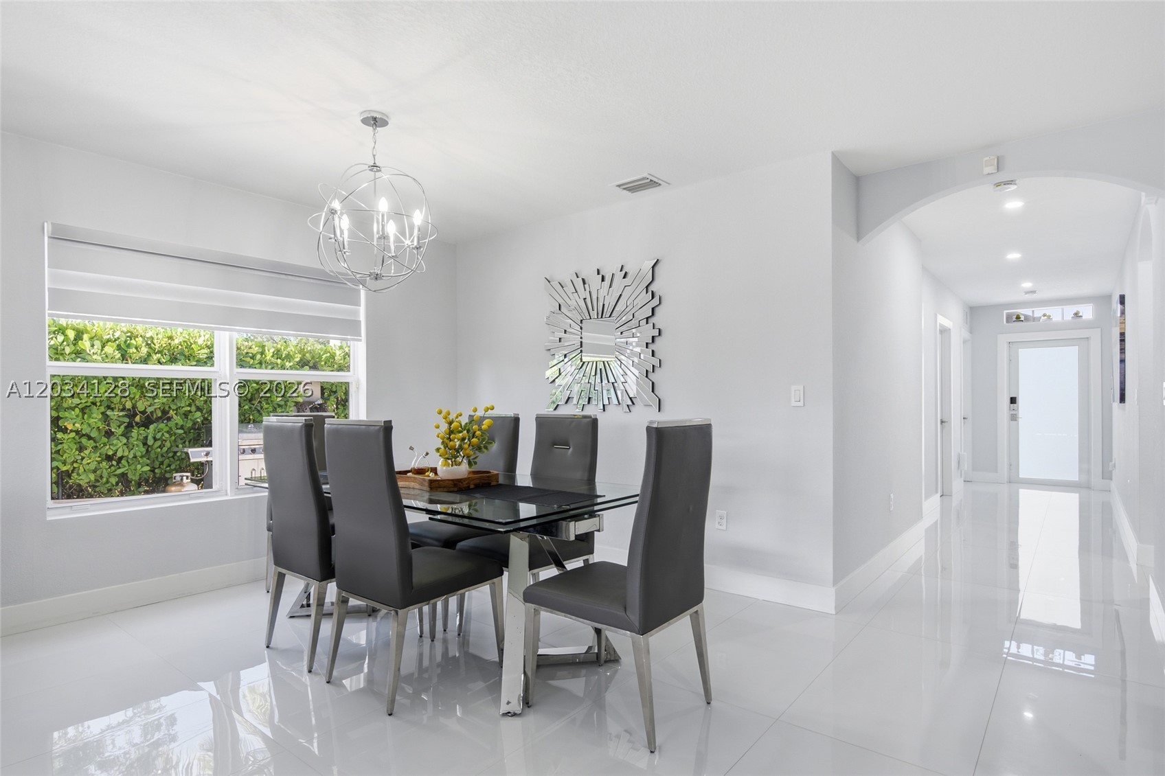 BAY GARDENS - Residential