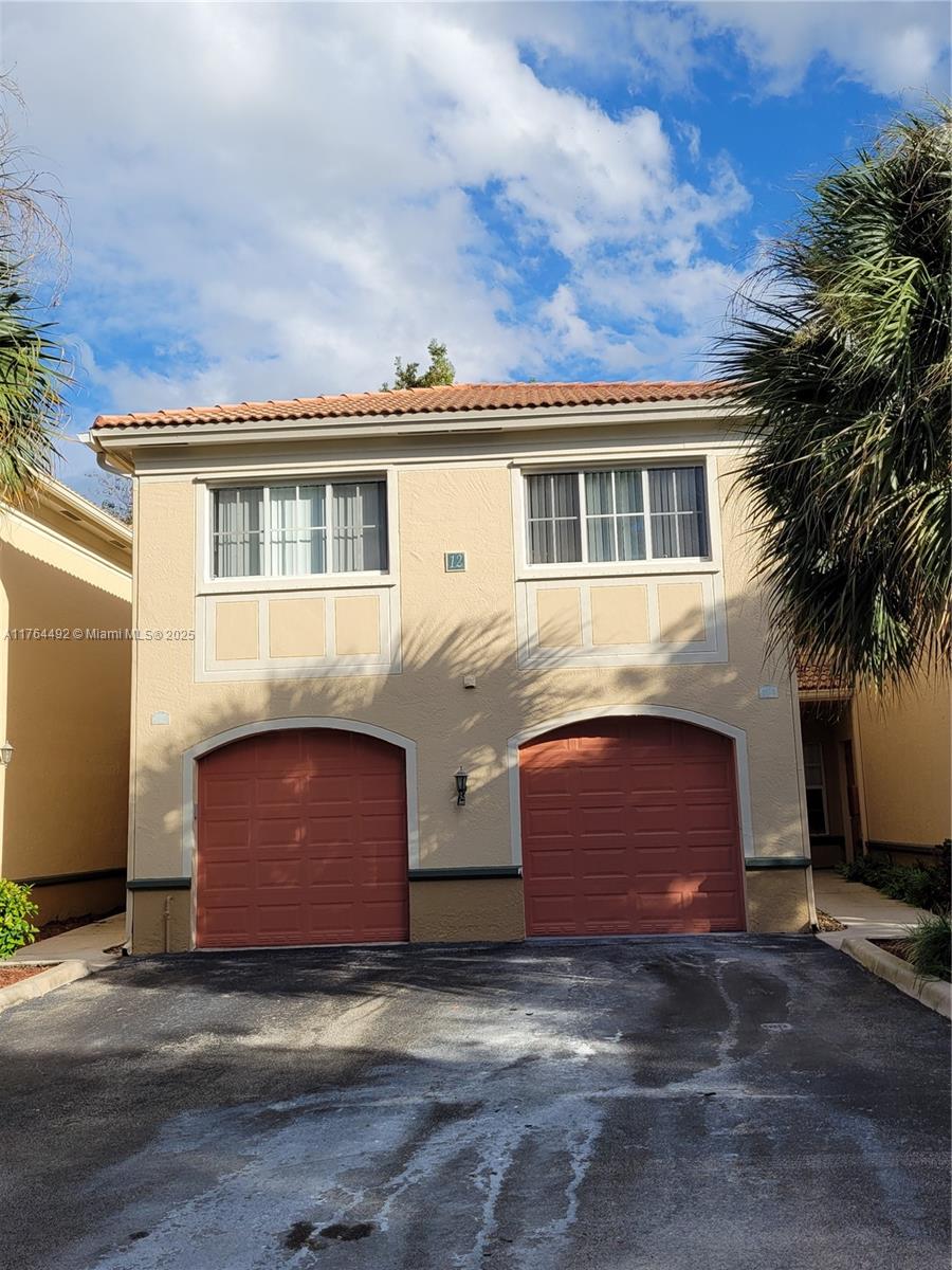 AVENTINE AT MIRAMAR BLDG - Residential Lease