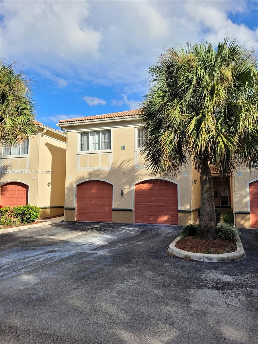 AVENTINE AT MIRAMAR BLDG - Residential Lease