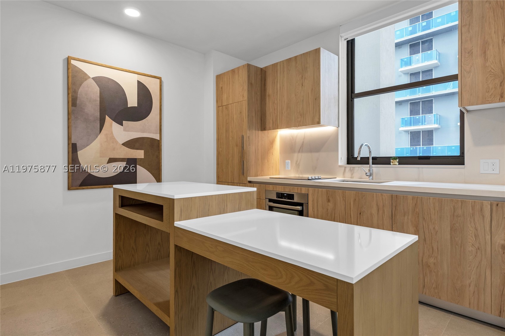THE CROSBY MIAMI WORLDCENT - Residential