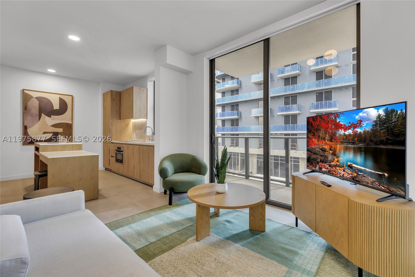 THE CROSBY MIAMI WORLDCENT - Residential