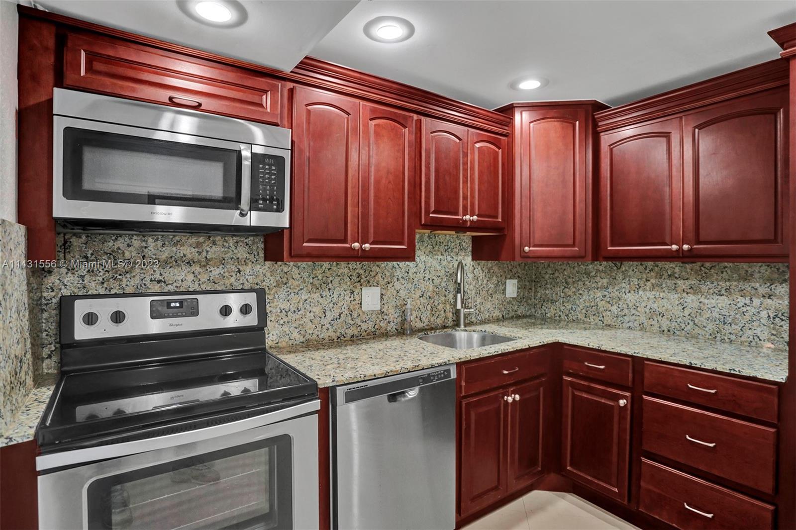 WATERVIEW CONDO - Residential