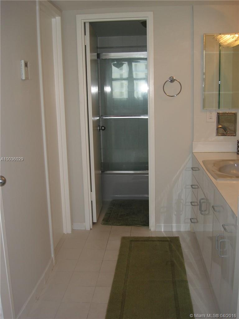 Arlen Beach Condo - Residential Lease