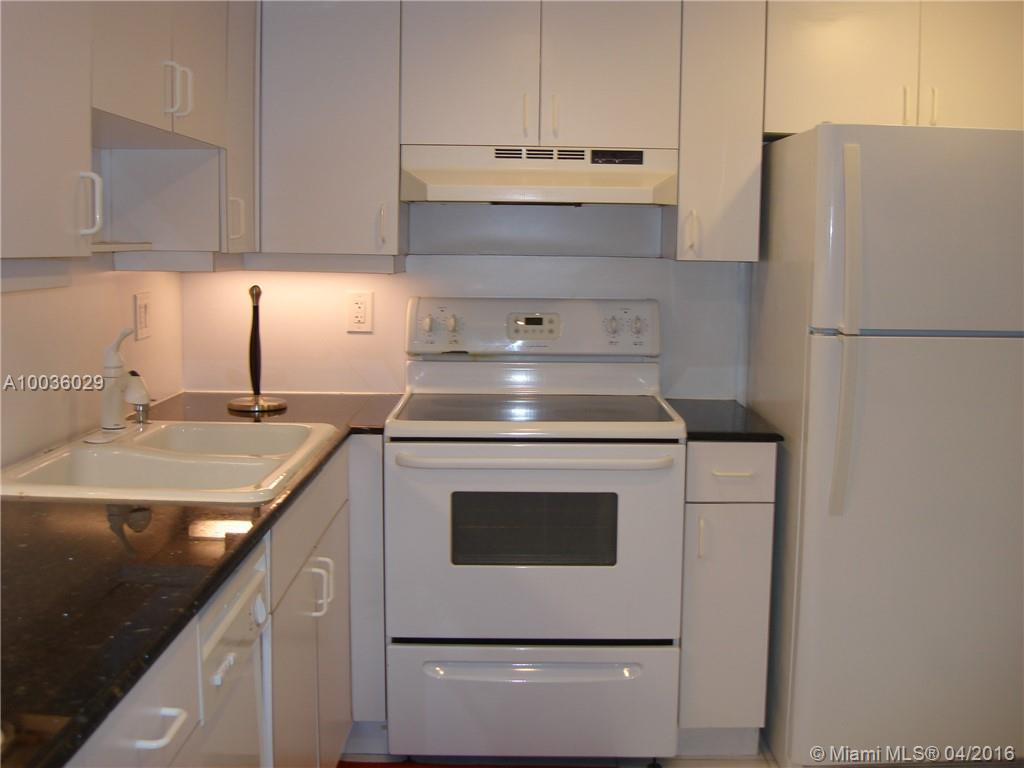 Arlen Beach Condo - Residential Lease