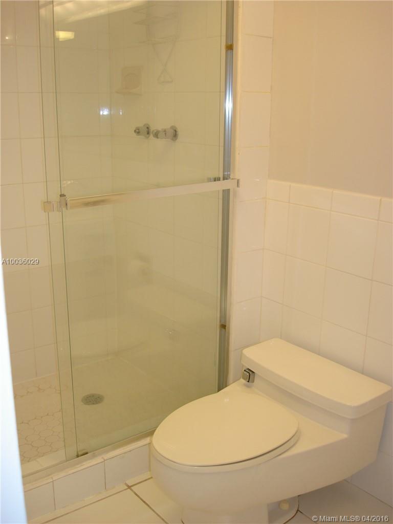 Arlen Beach Condo - Residential Lease