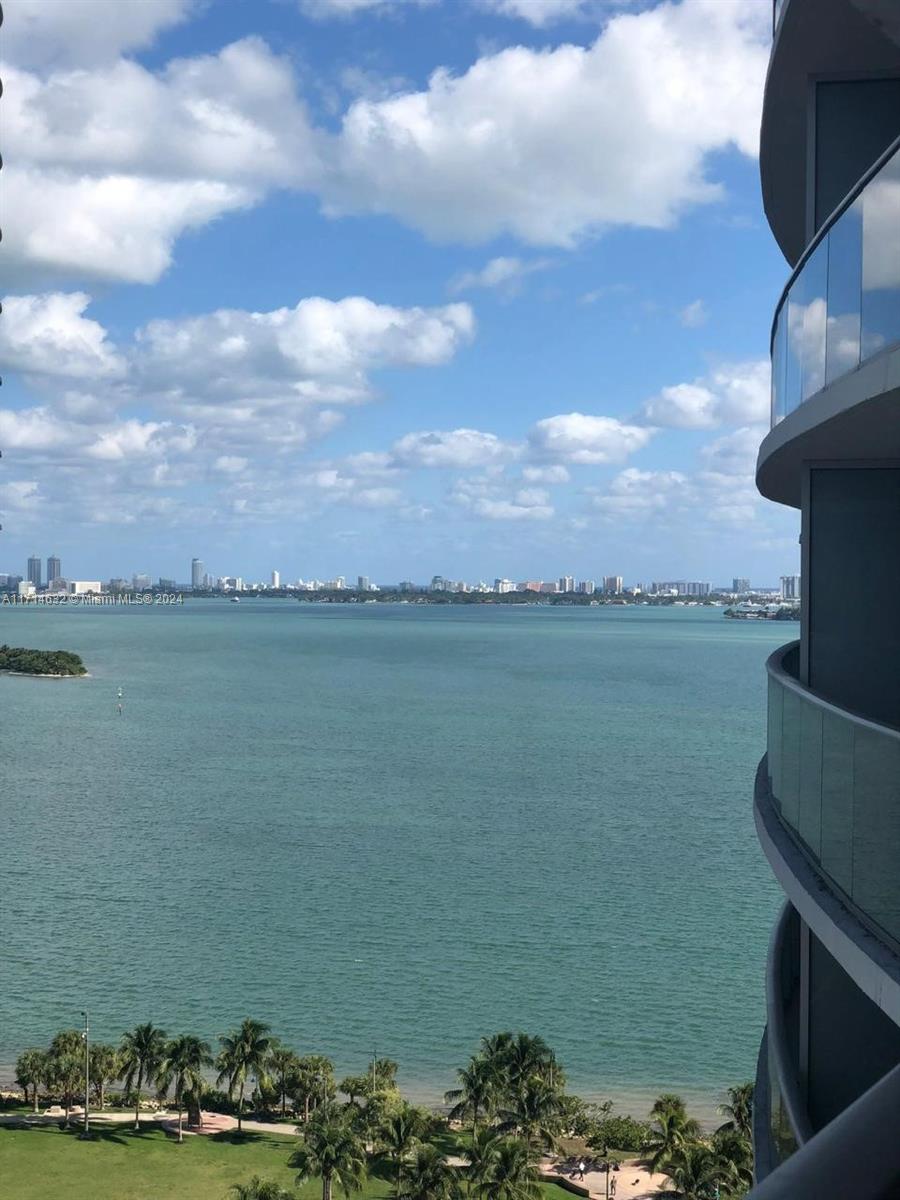 ARIA ON THE BAY CONDO - Residential Lease