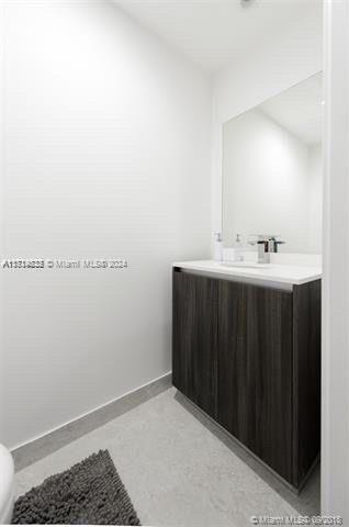 ARIA ON THE BAY CONDO - Residential Lease