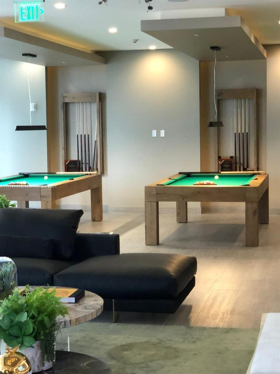 ARIA ON THE BAY CONDO - Residential Lease