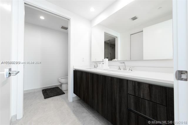 ARIA ON THE BAY CONDO - Residential Lease
