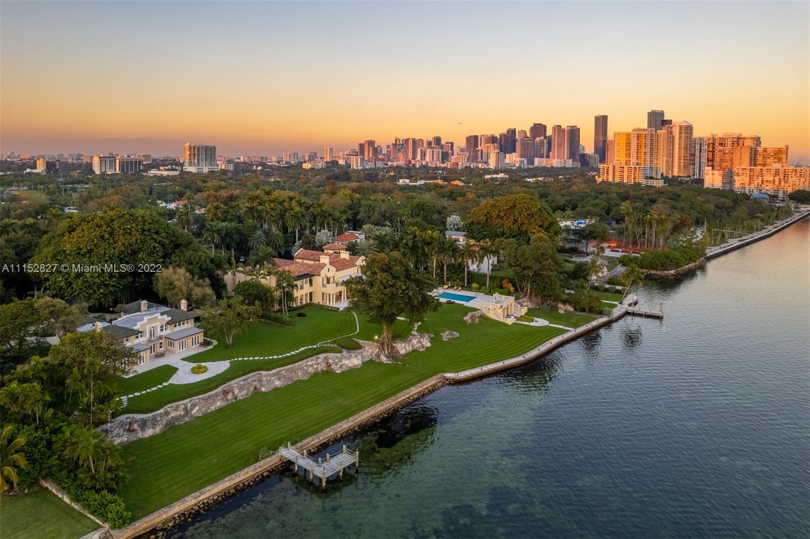 BRICKELLS FLAGLER - Residential