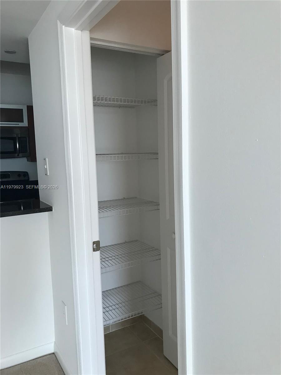TOSCANO CONDO - Residential Lease