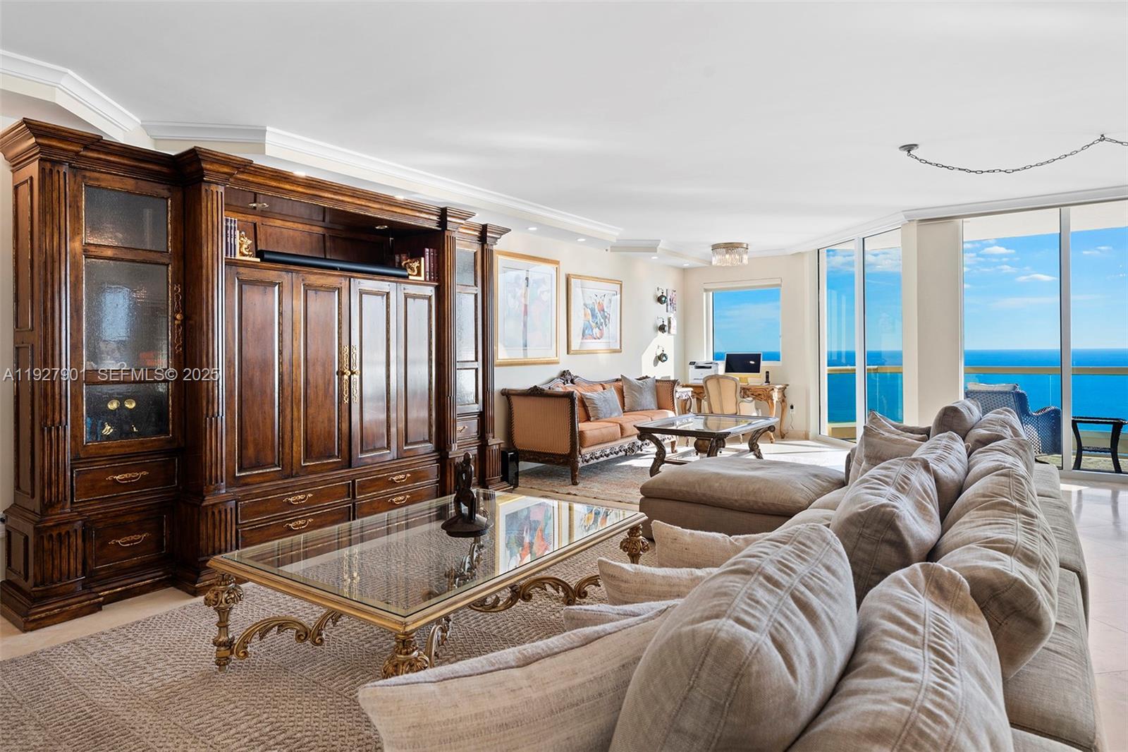 ACQUALINA OCEAN RESIDENCES - Residential