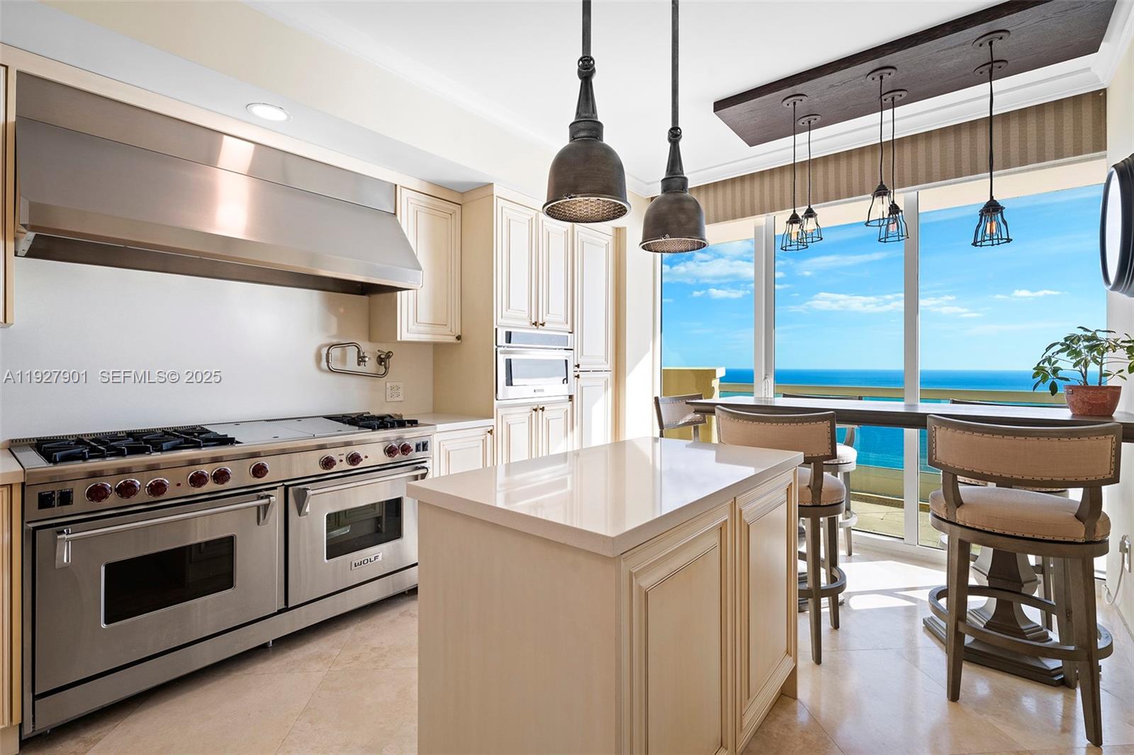 ACQUALINA OCEAN RESIDENCES - Residential