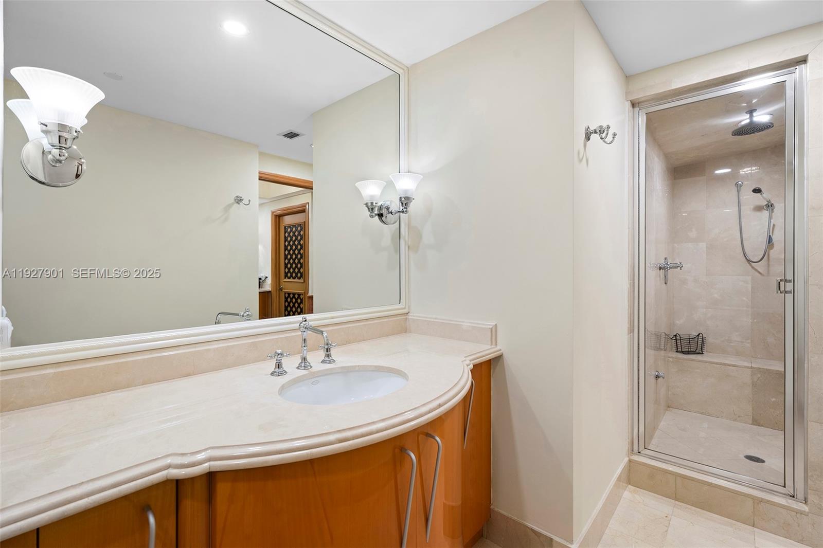 ACQUALINA OCEAN RESIDENCES - Residential